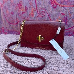 Marc Jacobs “The Turnlock Crossbody”